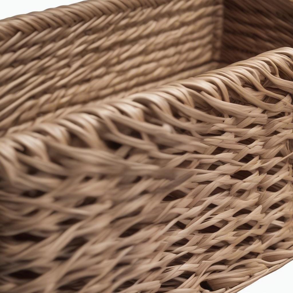 Safavieh Halle 3 Wicker Basket Storage Side Table Closeup