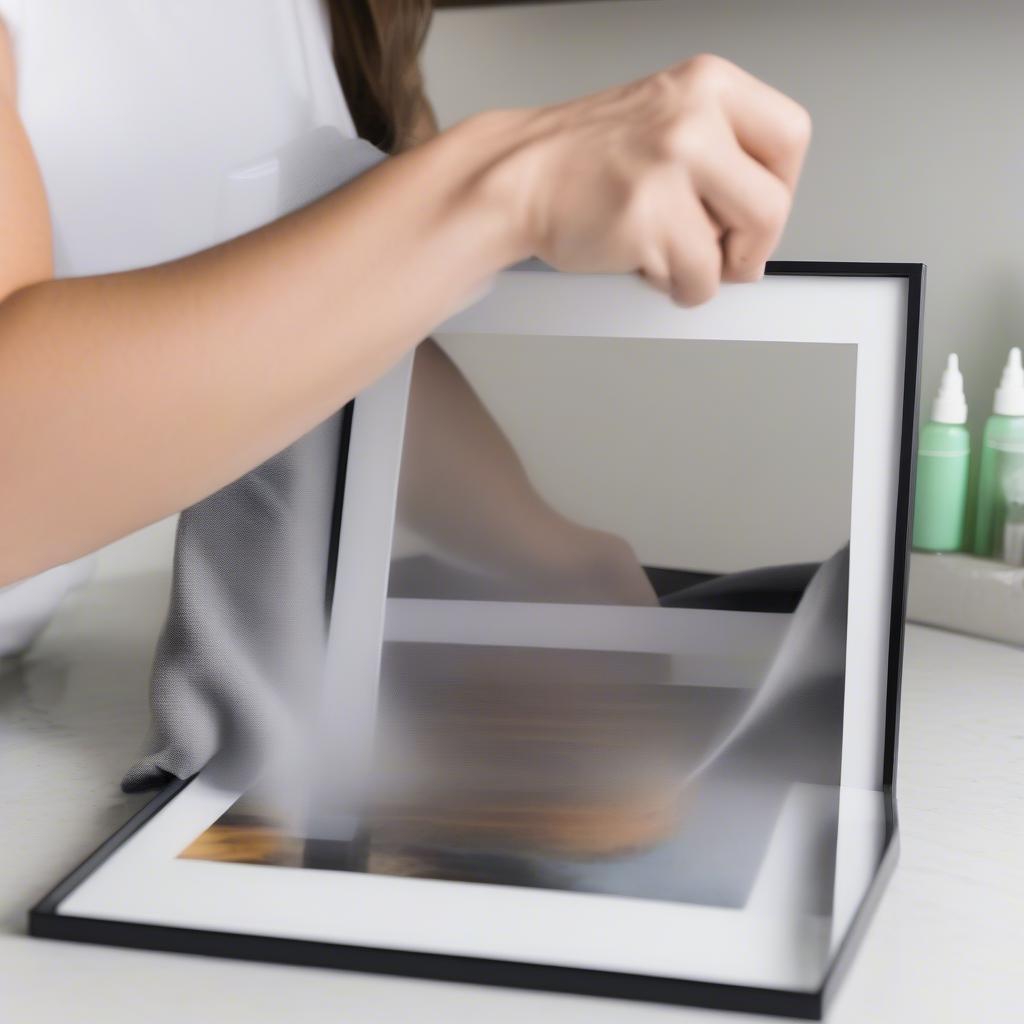 Cleaning an Acrylic 8x10 Photo Frame