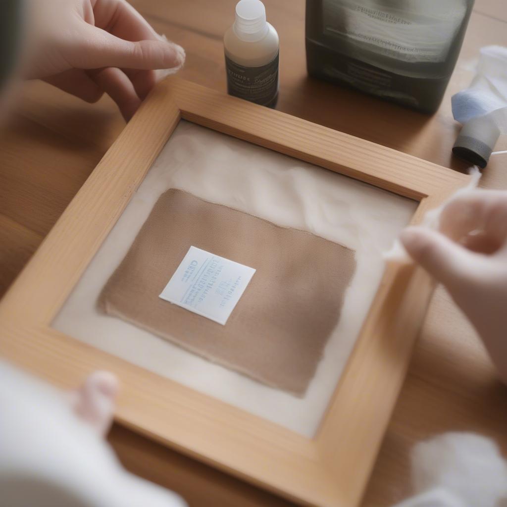 Properly Cleaning a Wooden Photo Frame