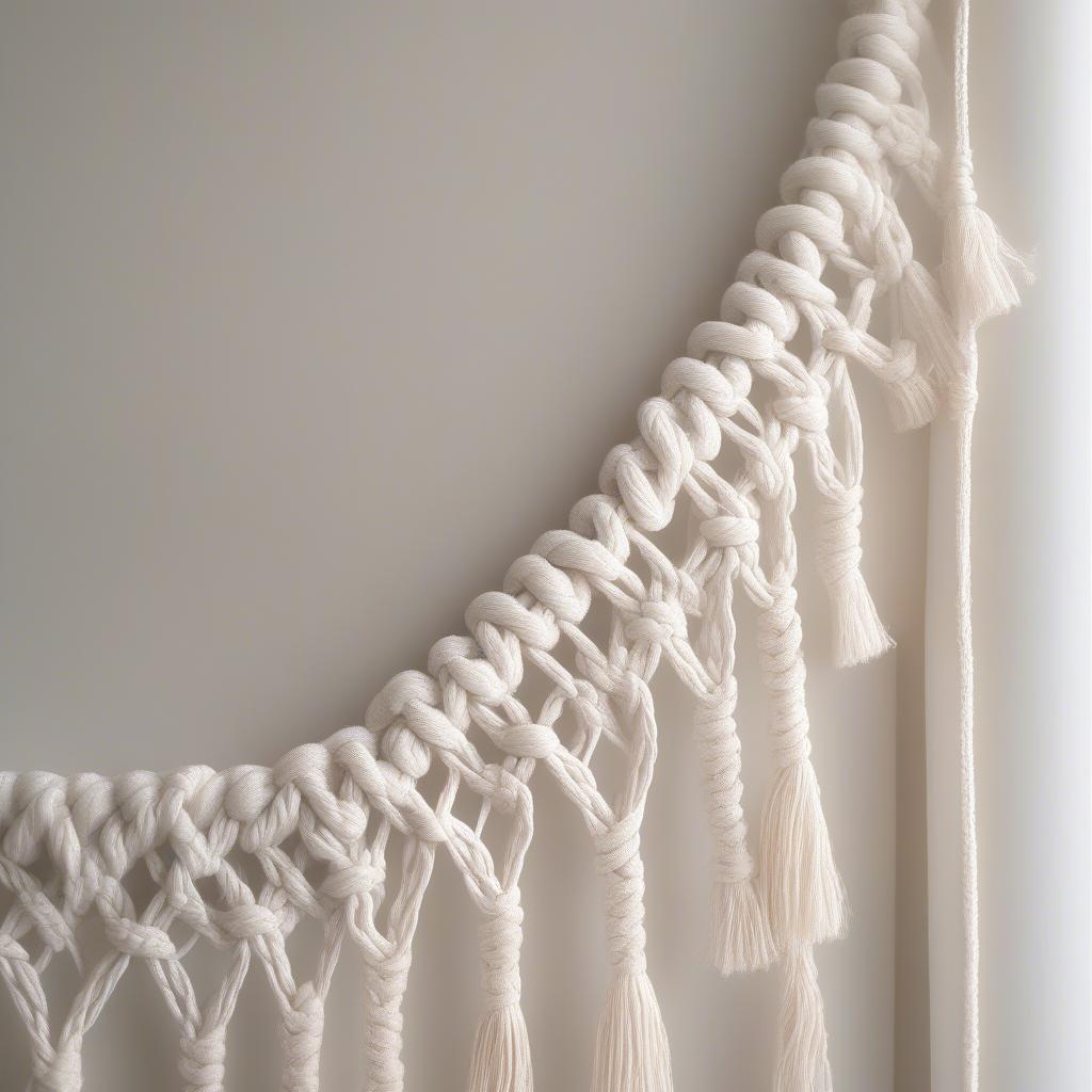 DIY Hanging Border Design Macrame